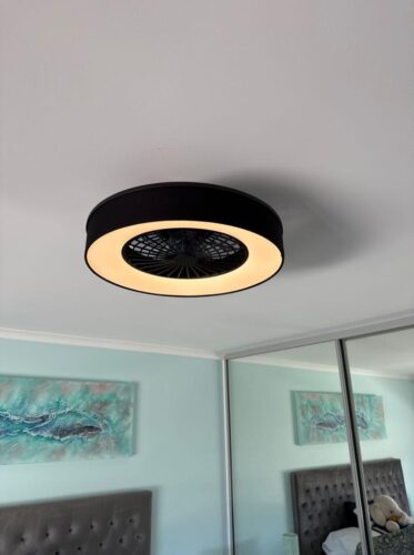 New light fan in bedroom